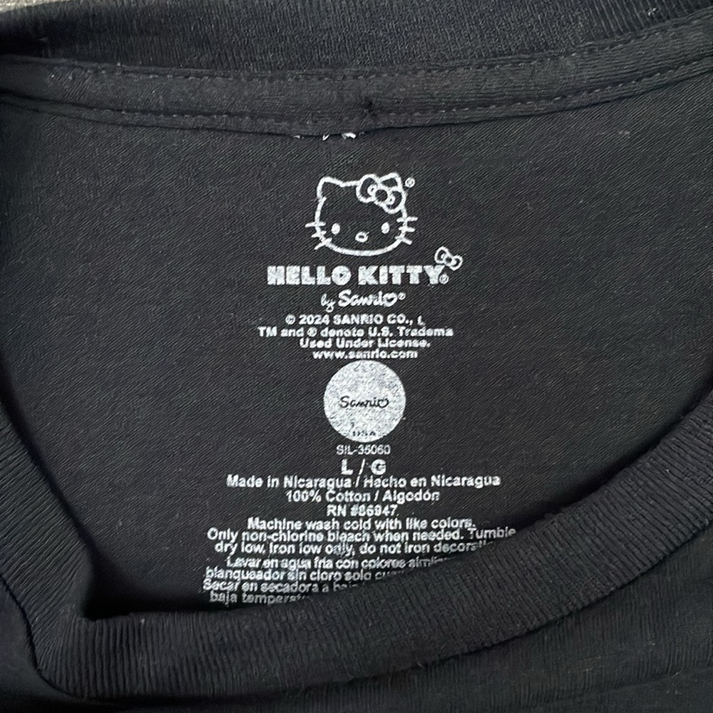 Hello Kitty - Picture 3 of 3